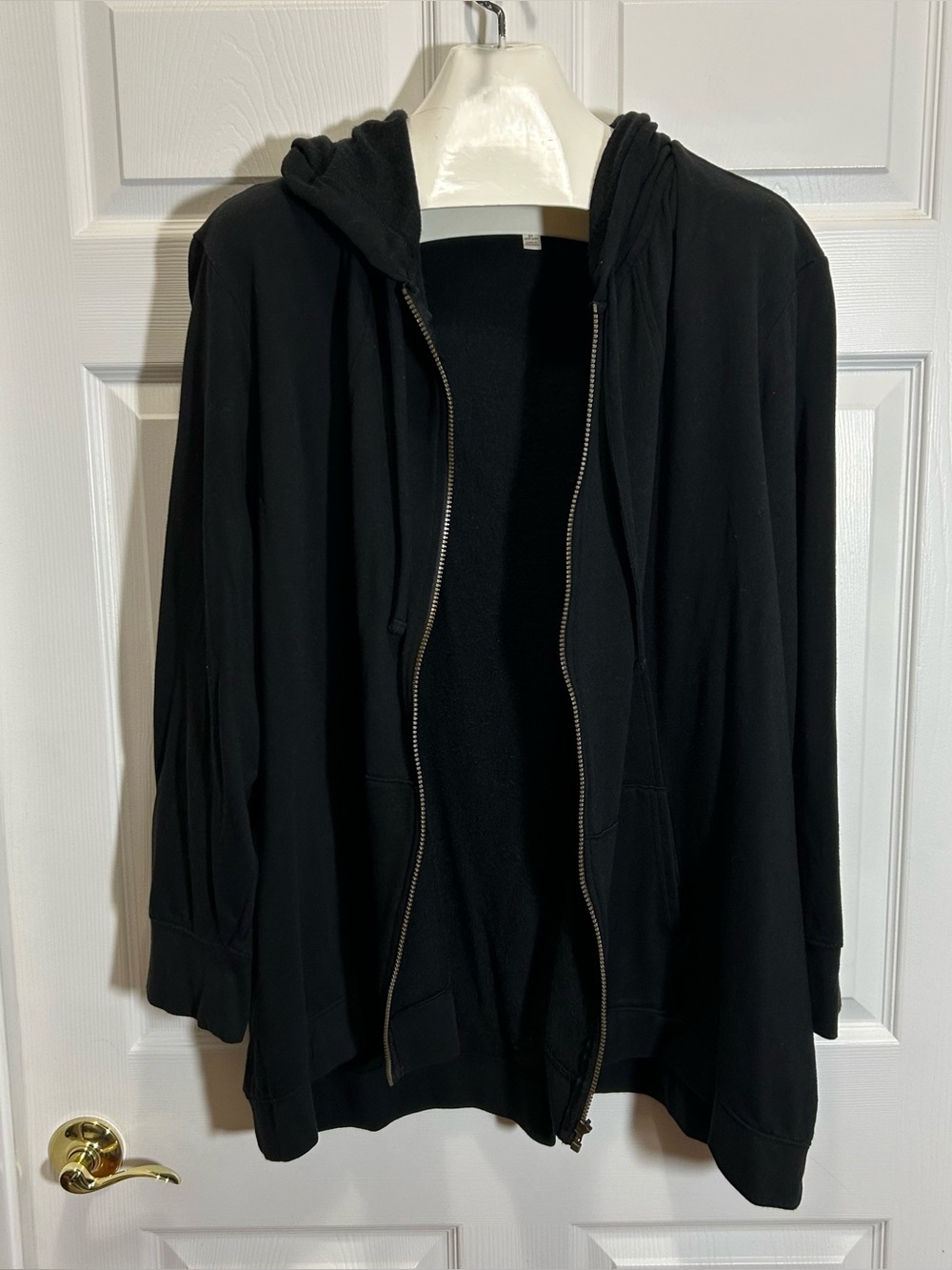 Terra & Sky Black Hooded Zip Sweatshirt Jacket